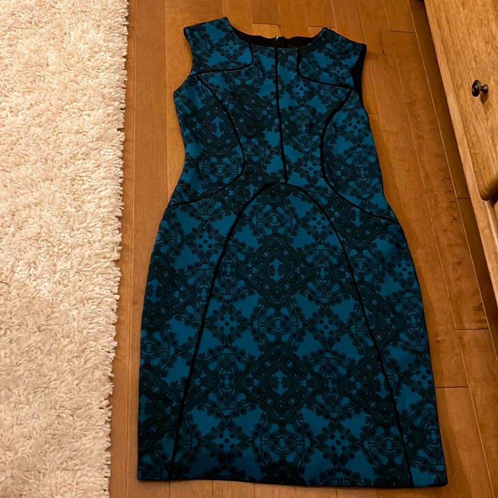 Black and blue patterned dress